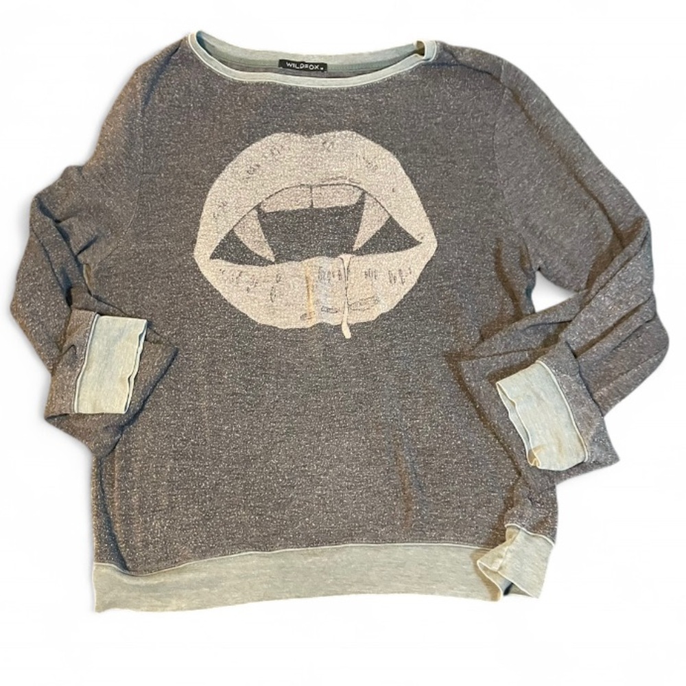 • WILDFOX • oversized -distressed-comfy